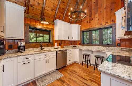 Oakland House | Stone Run Cottage