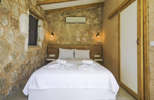 Kas Apartment | Stone Studio Flat w Pool and Garden in Kas