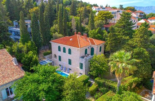 Split Villa | Stone Villa Majestic w Pool - Split Center
