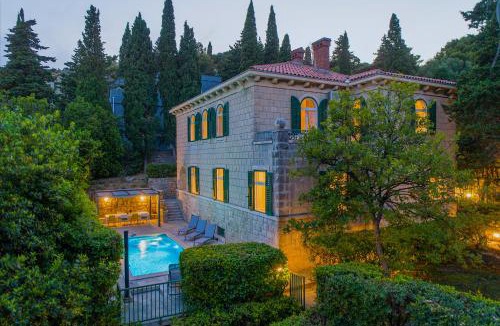 Split Villa | Stone Villa Majestic w Pool - Split Center