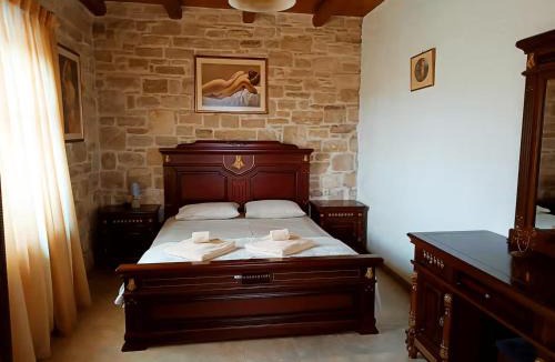 Kappariana Villa | Stone Villa with Private Pool