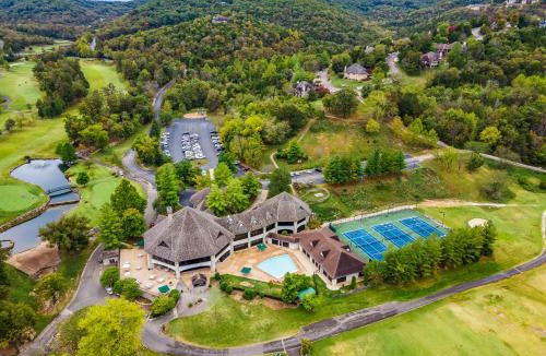 Branson West Apartment | StoneBridge Village Resort