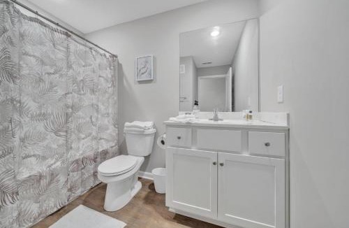 New Albany Apartment | Stonecrest 712, 2Bd Apt I Free Parking I Pool
