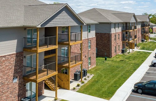 New Albany Apartment | Stonecrest 716, 2Bd Apt I Free Parking I Pool