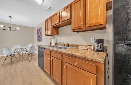 New Albany Apartment | Stonecrest 822, 2Bd Apt I Free Parking I Pool