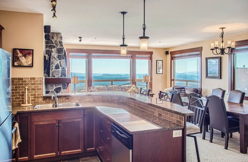 Big White Ski Resort Resort | Stonegate Resort by Okanagan Premier