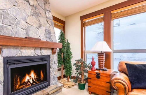 Big White Ski Resort Apartment | Stonegate Resort Unit A104