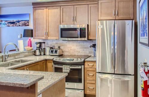Big White Ski Resort Apartment | Stonegate Resort Unit B107