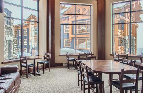 Big White Ski Resort Apartment | Stonegate Resort Unit C402