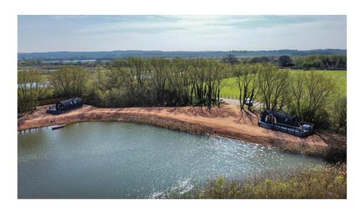 North Wheatley Apartment | Stonelake Lodges - Willow Walk luxury lakeside lodge with hot tub