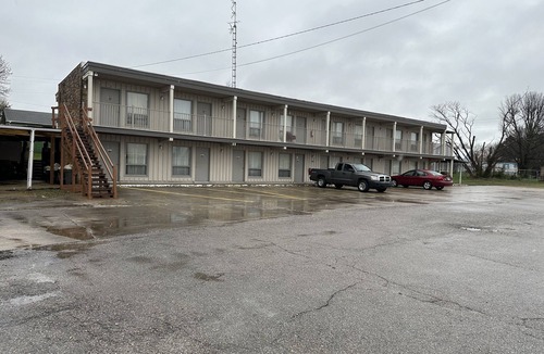 Dale Hotel | Stones Motel