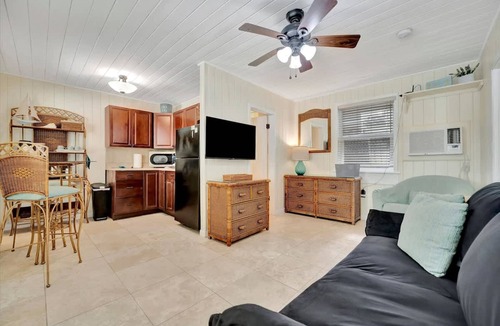 Independence Square Apartment | Stones Throw Beachside Bungalow 2 AT THE Beach