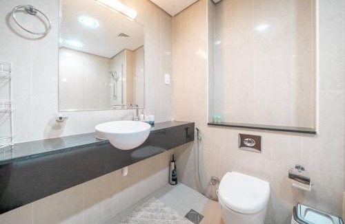 Dubai Sports City Apartment | StoneTree - Spacious Studio - The Matrix