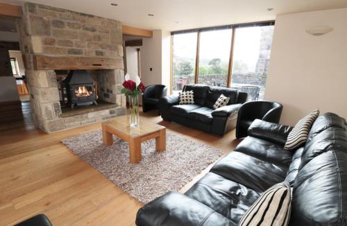 Midhopestones House | Stoneycroft Barn