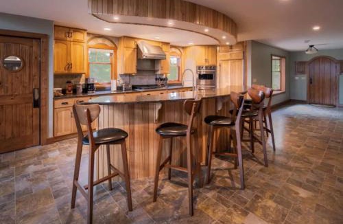 Three Lakes House | Stony Crest Cabin Deer Lake