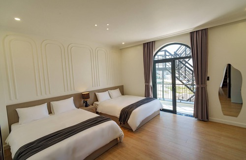 Da Lat Hotel | Storij Home & Coffee