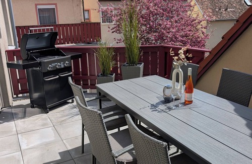 Ipsheim Apartment | Stork's Nest vacation apartment Large vacation apartment with roof terrace for 1-6 people