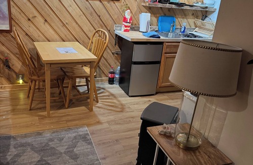 Gallatin Gateway Cabin | Storm Castle Highlands river cabin