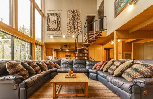 Salt Lake Mountain Resorts House | Storm Mountain Escape