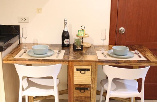 Guadalupe Apartment | StoryStays City Pod - Entire Unit at the heart of Cebu