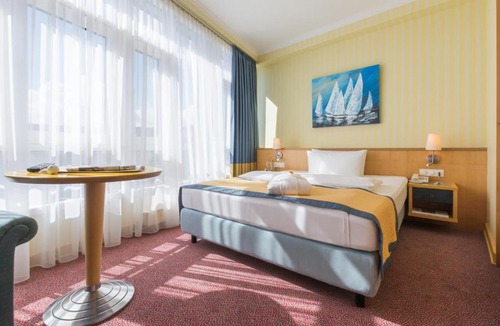 Seepromenade Hotel | Strand-Hotel Hübner
