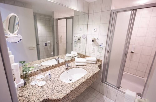 Pfofeld Hotel | Strandhotel Seehof
