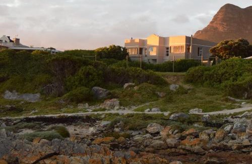 Onrus Apartment | Strandloper Apartments