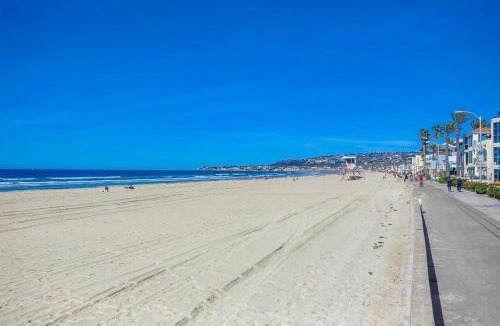 Mission Beach House | Strandway Suite 2