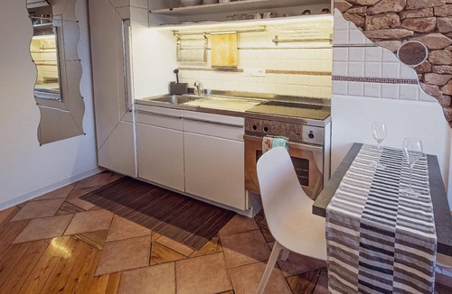 Rostio Apartment | Strategic microhouse between Cinque Terre and Portofino