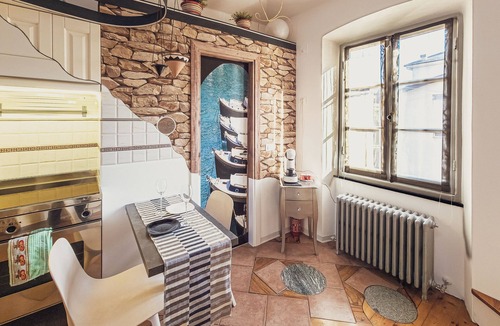 Rostio Apartment | Strategically Located Tiny House Between the Cinque Terre and Portofino, with Free Parking and Bikes