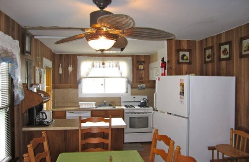 Strathmere Cottage | Strathmere 2 Bedroom 1 Bath Perfect Quiet Get-Away