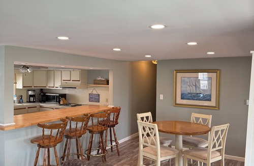 Strathmere House | Strathmere Shore house- 3-bedrooms with ocean views