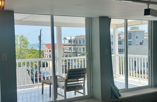 Strathmere House | Strathmere Shore house- 3-bedrooms with ocean views