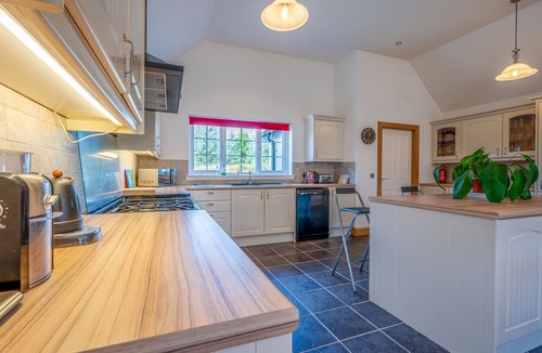 Loch Ness House | Strathmore Lodge by Interhome