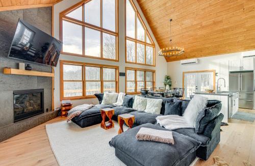 Stratton Mountain House | Stratton Mtn Ski Chalet w/Giant Views in Winhall