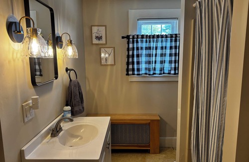 South Londonderry House | Stratton View Farmhouse + Guesthouse