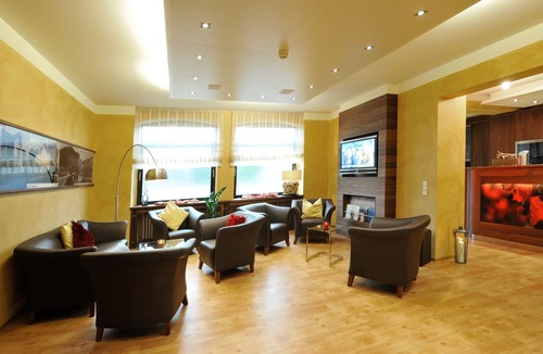 Trennfurt Hotel | Straubs Schöne Aussicht