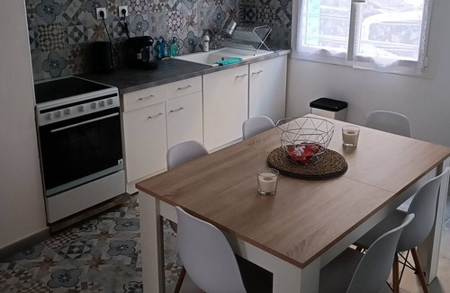 3rd Arrondissement Apartment | Street Engineering