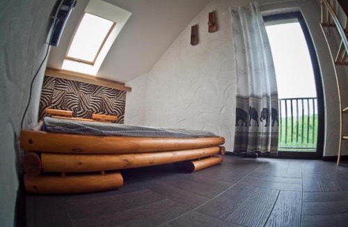 Stare Juchy Villa | STREFA RELAKSU nad jeziorem z JACUZZI Mazury krainaalicji