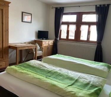 Sommerach House | Streng's Weinstube