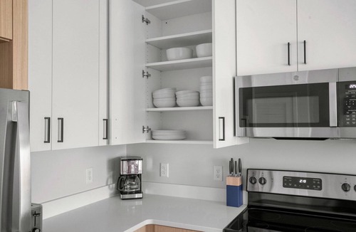 Lower Washington - Mount Hope Apartment | Striking Roslindale 2BR w/Fitness & Laundry, walk to T, by Blueground