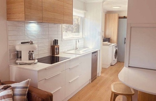 Carrickalinga House | Stroll @ Carrickalinga (pet friendly) - close to beaches!