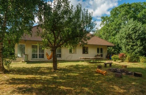 Tocna House | Strom času