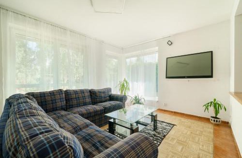 Tocna House | Strom času