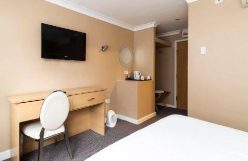 Luton Hotel | Stuart Hotel