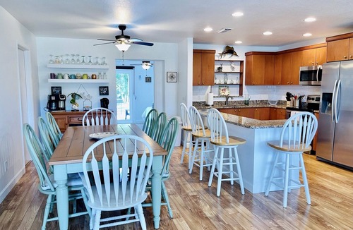 Stuart House | Stuart Splash Pool Home; near Downtown Stuart & Hutchinson Island Beaches 🏖