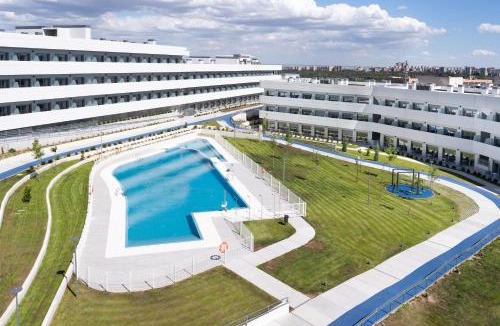 Somosaguas Hostel | Student Experience Madrid Pozuelo - Luxury Hostel