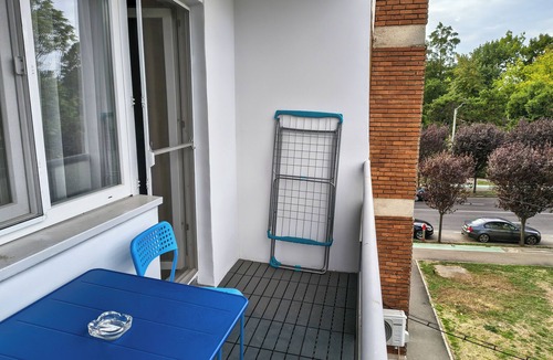 Timisoara Apartment | Student Grey Apartment w/Full ammenities. Spacious 2 room Balcony