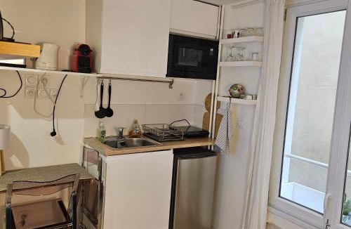 Saint-Louis Apartment | Studette Rémilly à Versailles