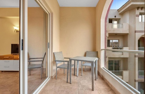 Corniche Road-Dahar Apartment | Studia Florenza Khamsin
